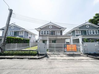 For sale 3 bedrooms house in Khlong Sam Wa, Bangkok