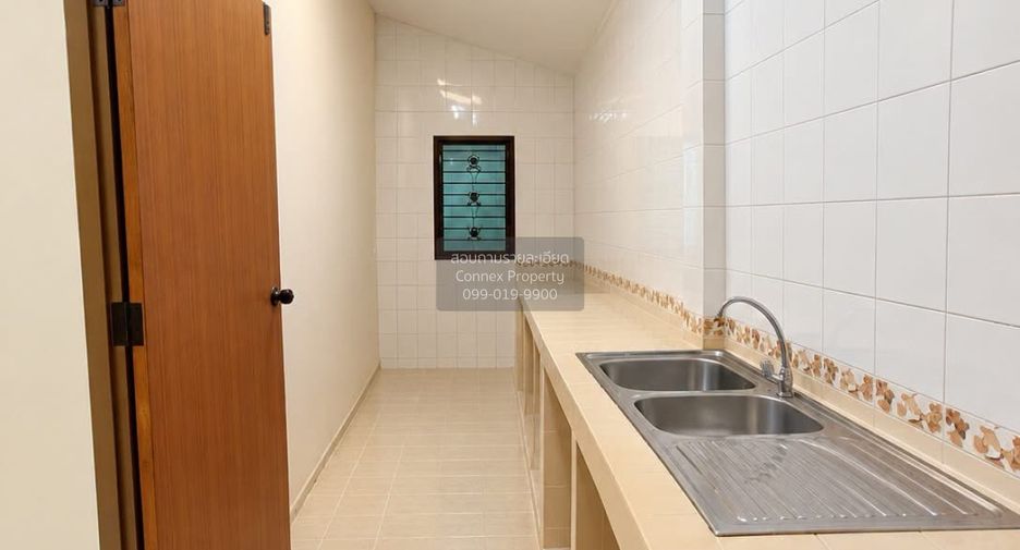 À vendre 2 chambres maison de ville à Mueang Phuket, Phuket