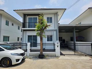 For sale 3 bedrooms house in Krathum Baen, Samut Sakhon