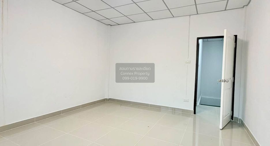 For sale 2 bedrooms townhouse in Bang Bua Thong, Nonthaburi