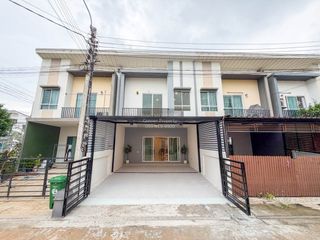 For sale 3 bedrooms townhouse in Bang Kruai, Nonthaburi