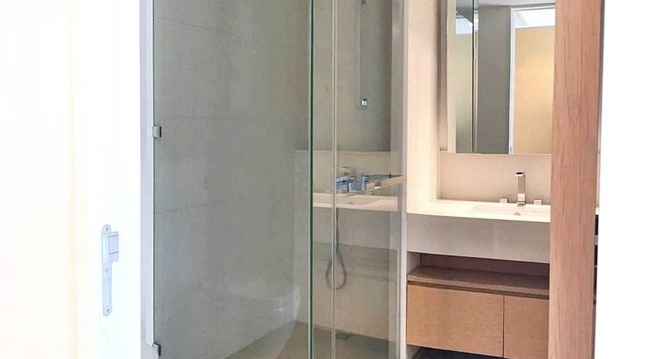 Condo en venta de 2 habitaciones en Sathon, Bangkok