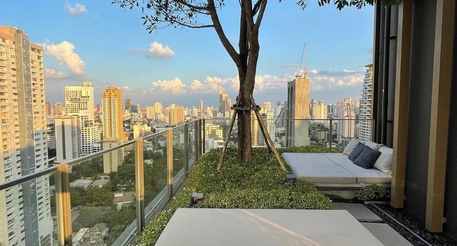 For rent 1 bed condo in Watthana, Bangkok