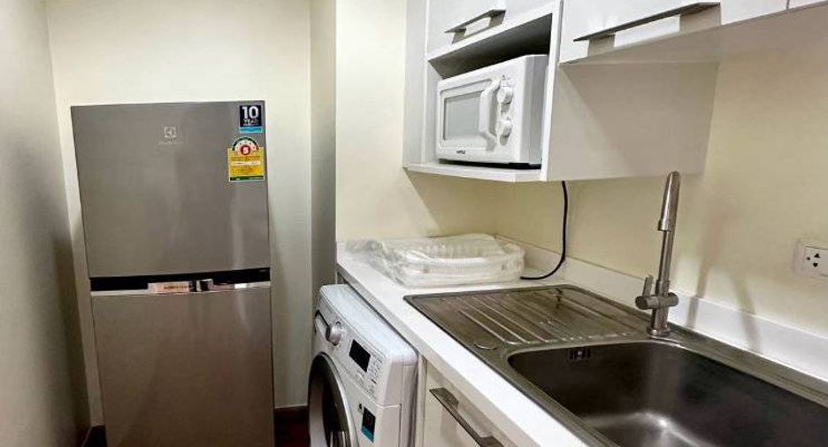 Wohnung zur Miete mit 1 Zimmer in Khlong Toei, Bangkok