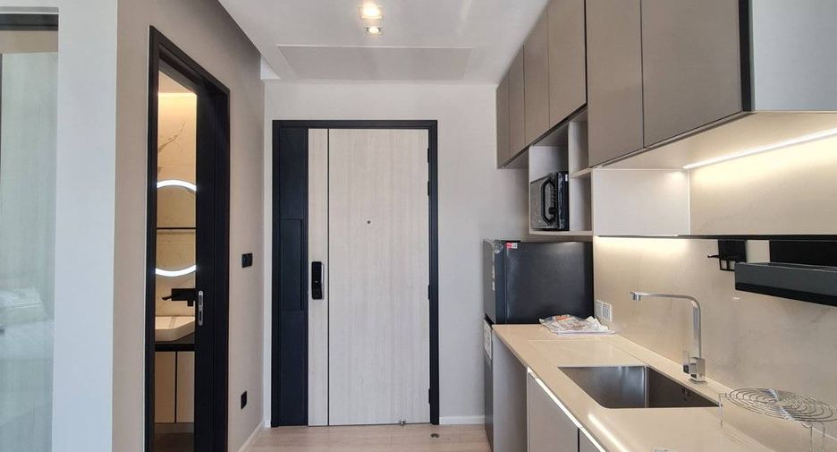 For rent 1 bed condo in Ratchathewi, Bangkok