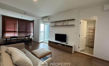 For rent 2 bedrooms condo in Thon Buri, Bangkok