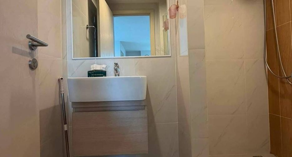 For rent 2 bedrooms condo in Suan Luang, Bangkok