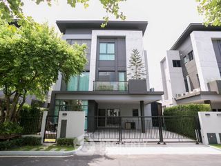 For rent 3 bedrooms house in Wang Thonglang, Bangkok