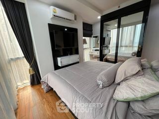 For rent 2 bedrooms condo in Chatuchak, Bangkok