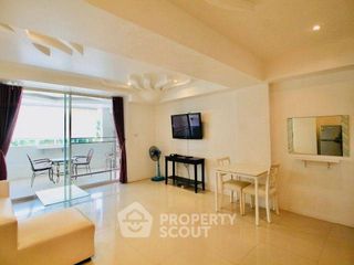 Reihenhaus zur Miete mit 2 Zimmer in Bang Lamung, Chonburi