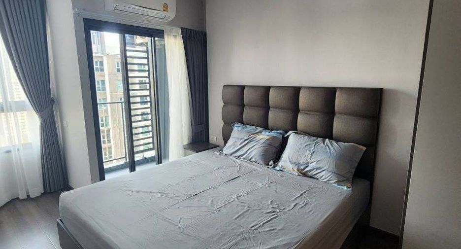 For rent 2 bedrooms condo in Huai Khwang, Bangkok