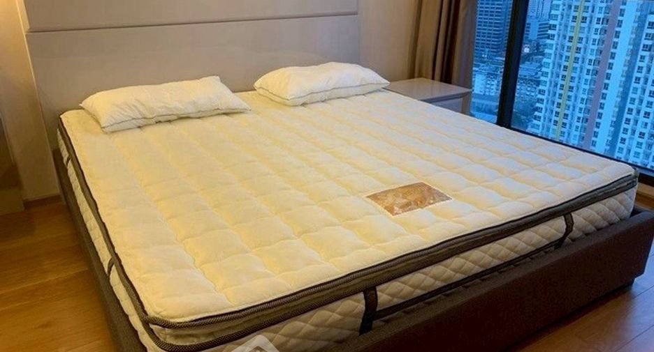 For rent 1 bed condo in Sathon, Bangkok