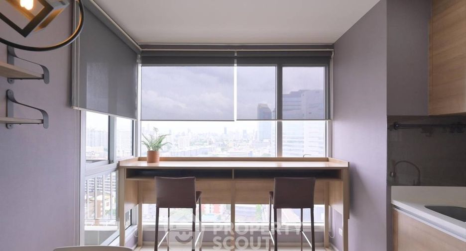 For rent 1 bed condo in Huai Khwang, Bangkok