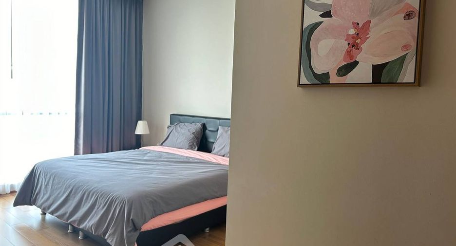 For rent 2 bedrooms condo in Watthana, Bangkok