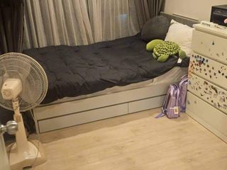 For rent 2 bedrooms condo in Thon Buri, Bangkok
