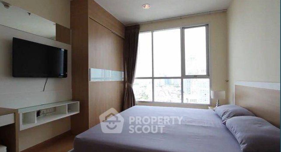 For rent 2 bedrooms condo in Pathum Wan, Bangkok