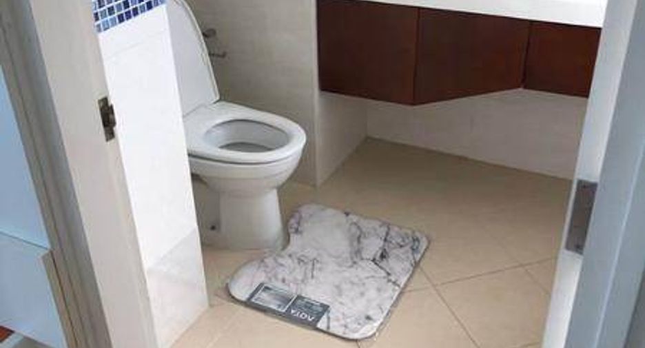 Condo en alquiler de 2 habitaciones en Khlong Toei, Bangkok