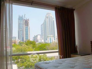 For rent 1 bed condo in Yan Nawa, Bangkok