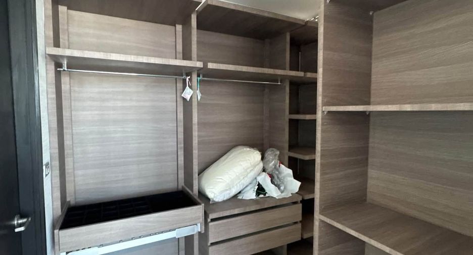 Wohnung zur Miete mit 1 Zimmer in Khlong Toei, Bangkok