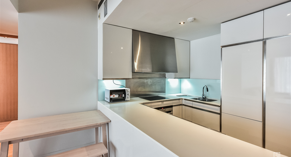 Condo en alquiler de 2 habitaciones en Sathon, Bangkok