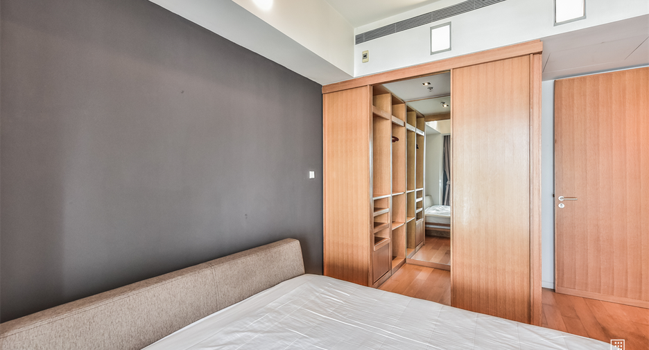 Condo en alquiler de 2 habitaciones en Sathon, Bangkok