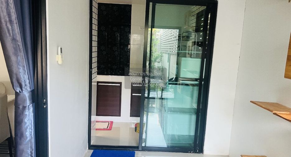 For rent 4 bedrooms townhouse in Bang Bua Thong, Nonthaburi