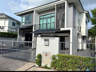 For rent 4 bedrooms house in Mueang Phuket, Phuket
