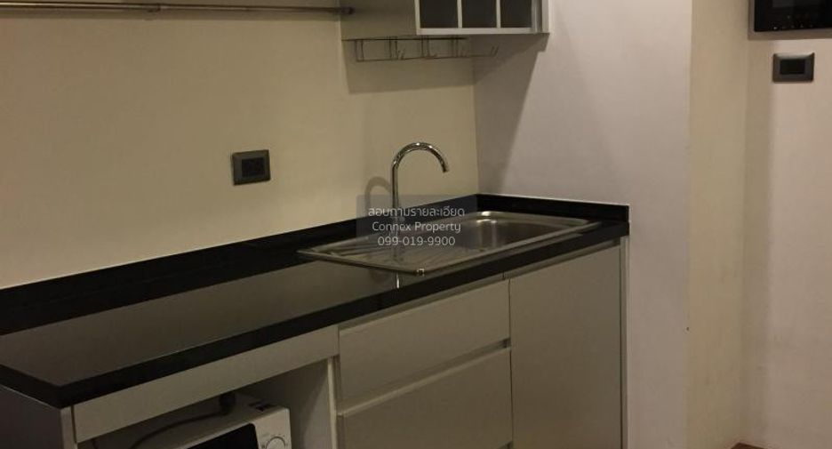 Wohnung zur Miete mit 1 Zimmer in Huai Khwang, Bangkok