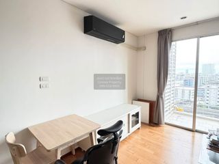 For rent 1 bed condo in Khlong San, Bangkok