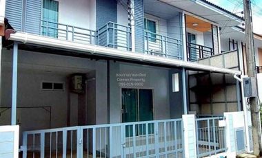 For rent 4 bedrooms townhouse in Thalang, Phuket