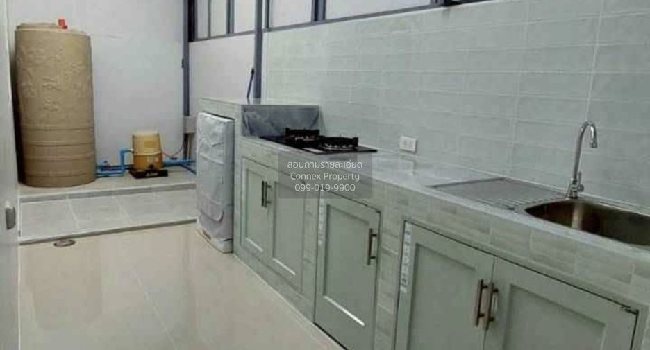 For rent 4 bedrooms townhouse in Thalang, Phuket