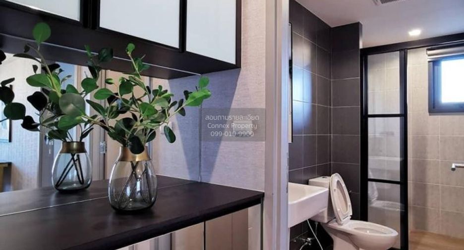 For rent 2 bedrooms condo in Bang Kapi, Bangkok
