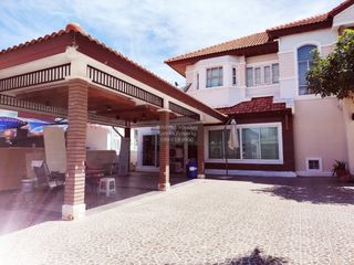 For rent 6 bedrooms house in Bang Khun Thian, Bangkok