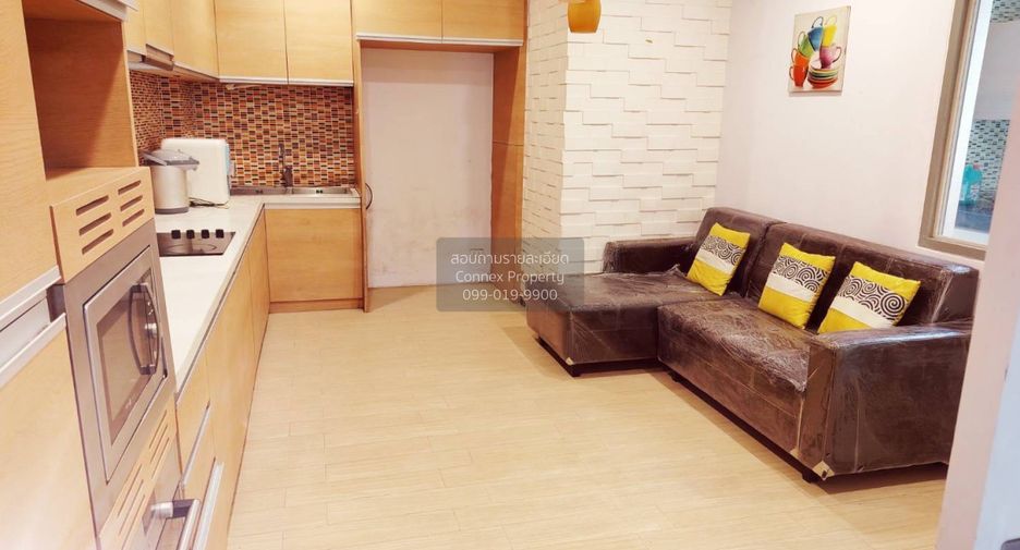 For rent 6 bedrooms house in Bang Khun Thian, Bangkok