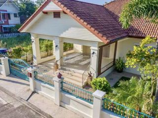 For rent 3 bedrooms house in Mueang Phuket, Phuket