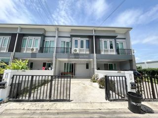 For rent 4 bedrooms townhouse in Bang Yai, Nonthaburi