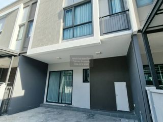 For rent 3 bedrooms townhouse in Khlong Luang, Pathum Thani