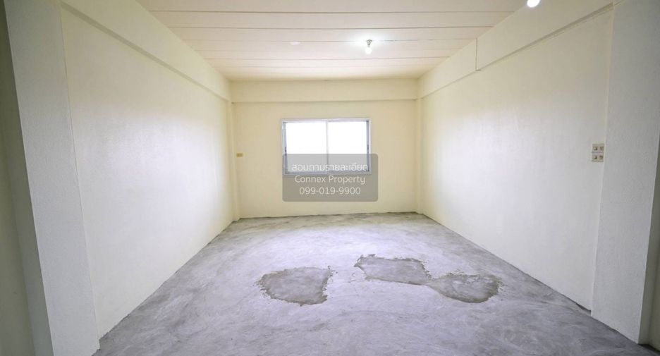 For rent 2 bedrooms retail Space in Bang Khun Thian, Bangkok
