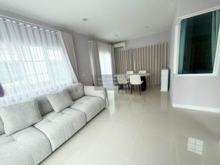For rent 4 bedrooms house in Pak Kret, Nonthaburi