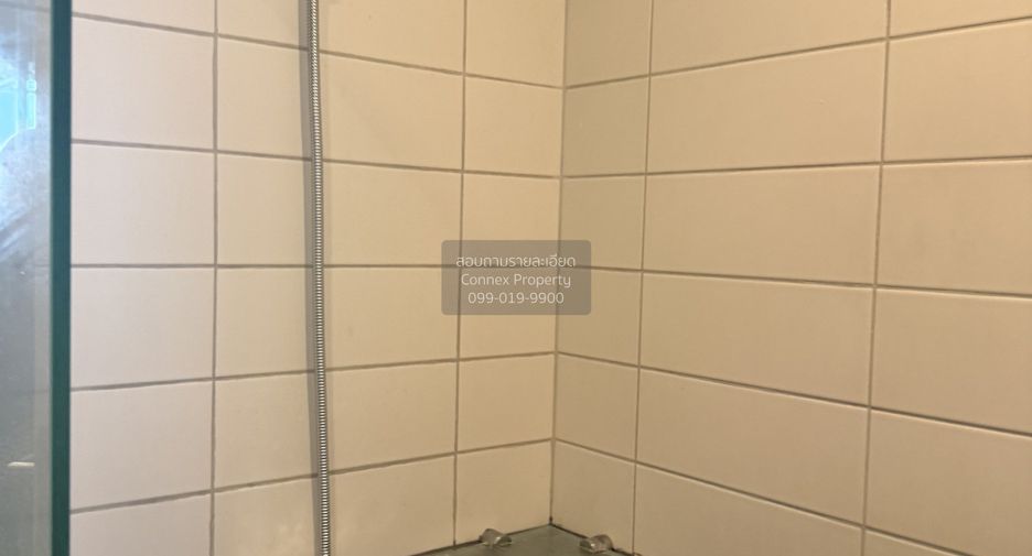 Wohnung zur Miete mit 1 Zimmer in Phra Khanong, Bangkok