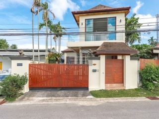 For rent 4 bedrooms villa in Mueang Phuket, Phuket