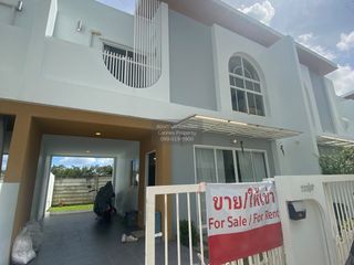 For rent 3 bedrooms townhouse in Thalang, Phuket
