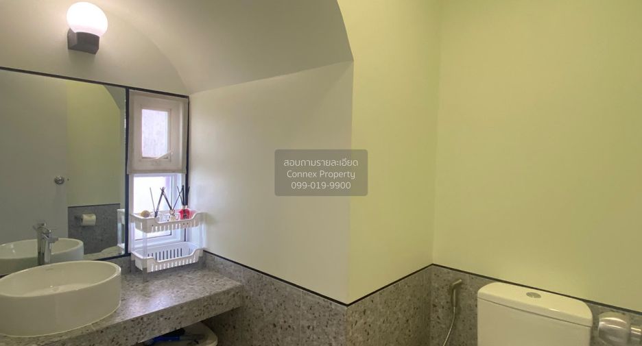 For rent 3 bedrooms townhouse in Thalang, Phuket