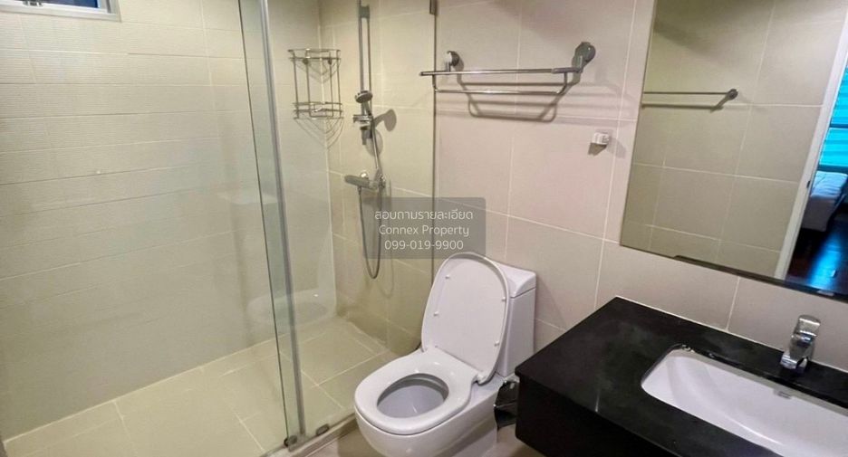 For rent 2 bedrooms condo in Huai Khwang, Bangkok