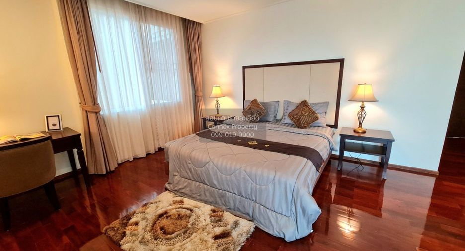 For rent 3 bedrooms condo in Watthana, Bangkok