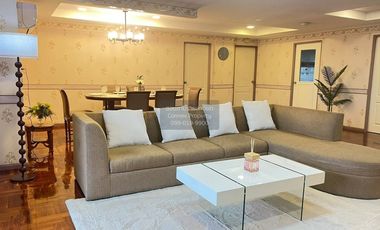 For rent 3 bedrooms condo in Watthana, Bangkok