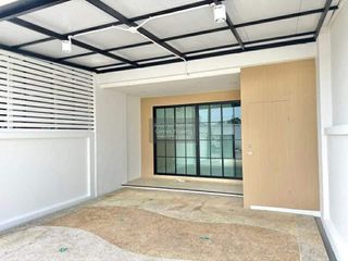 Casa adosada en alquiler de 3 habitaciones en Mueang Phuket, Phuket