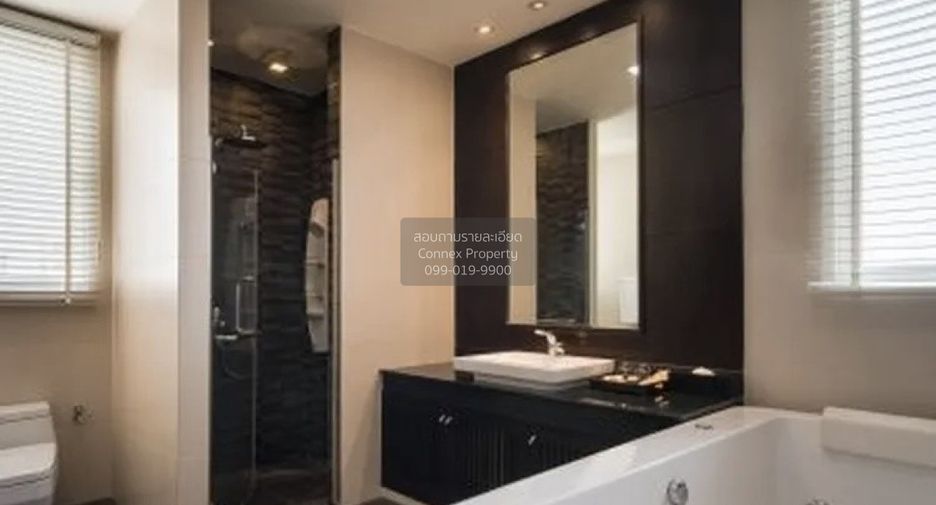 For rent 4 bedrooms apartment in Watthana, Bangkok