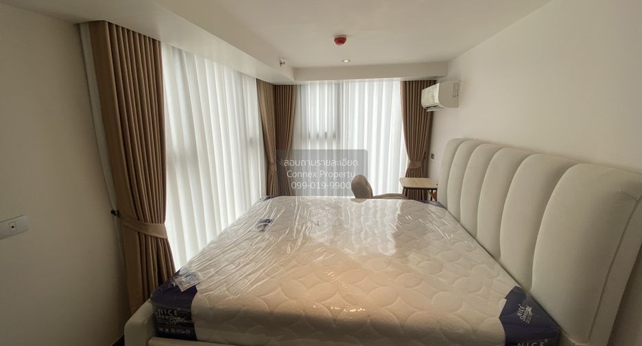 For rent 3 bedrooms condo in Bang Kho Laem, Bangkok