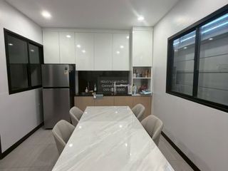 Reihenhaus zur Miete mit 3 Zimmer in Bang Lamung, Chonburi